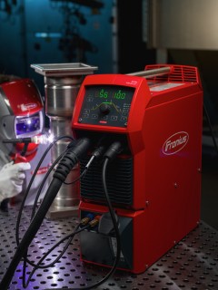 Fronius 3 PW Application Welding with Artis 300 