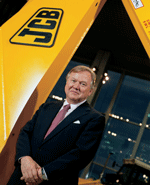 JCB-Chairman-Sir-Anthony-Ba.gif